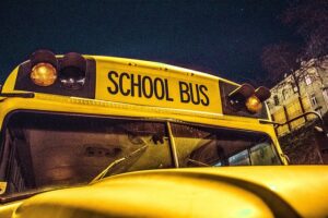 Netzwerken leicht gemacht: Die Alumni-Vorteile der Handelshochschule